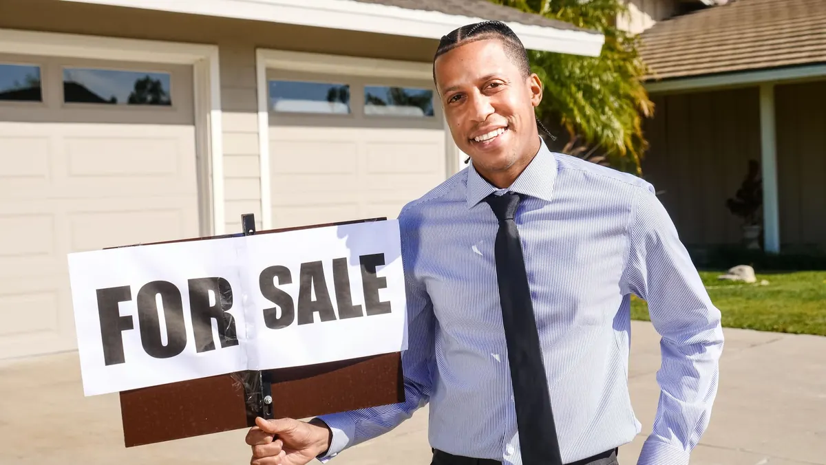 For Sale by Owner vs. Real Estate Agent: Pros, Cons, and Hidden Costs