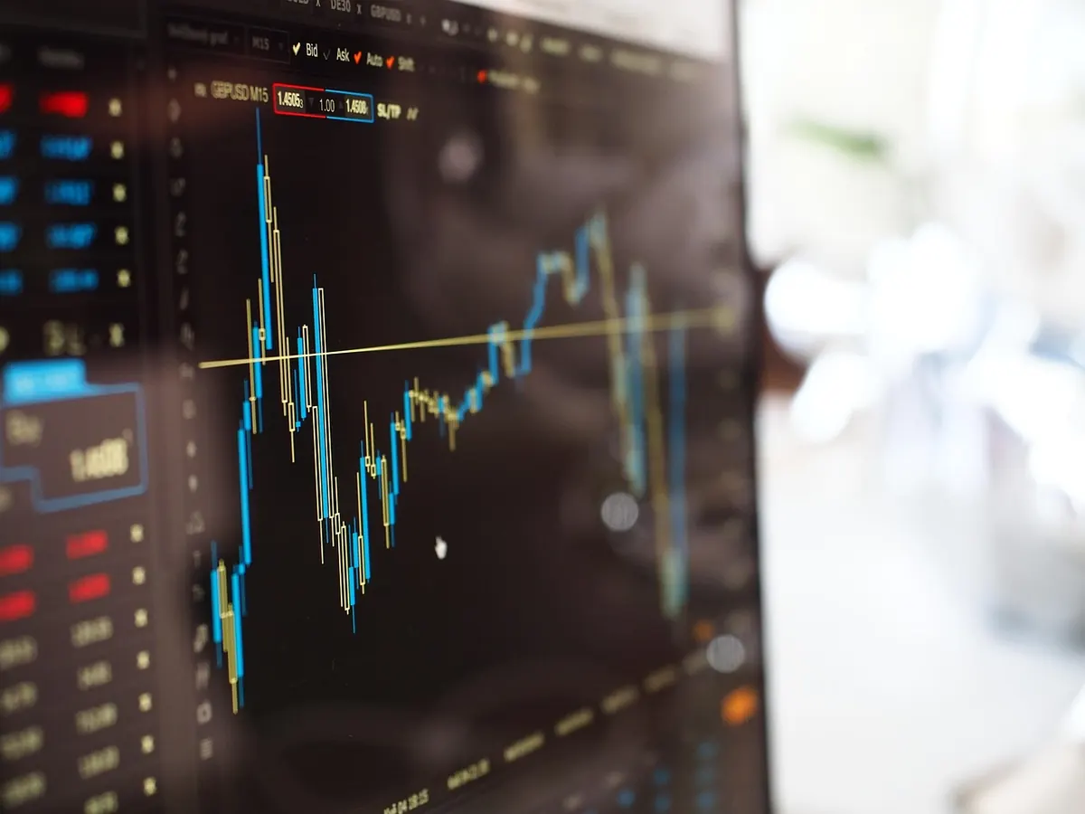 How to Read a Local Housing Market Report: 7 Indicators That Matter